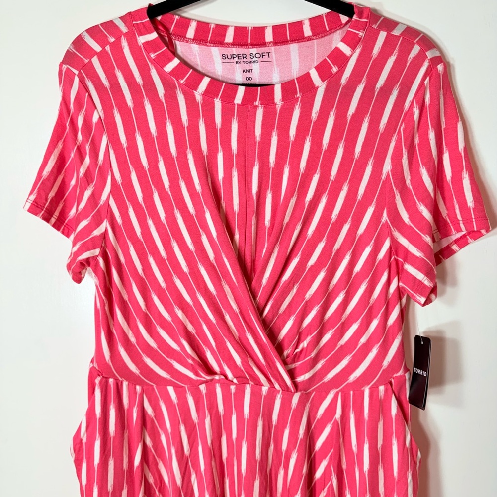 Torrid Super Soft Pink & White Drape Front Midi Dress Size M - Picture 4 of 11